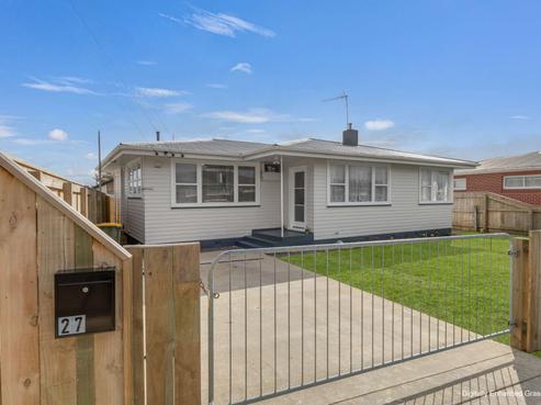 27 Freyberg Street, Levin
