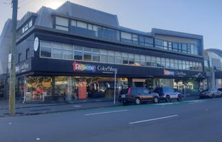 High quality on Cambridge Terrace