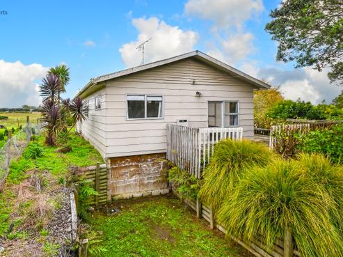 810 Kingseat Road, Kingseat