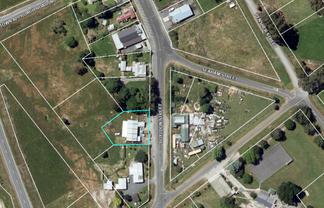Workshop and Yard Opportunity 