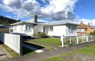 602 Queen Street, Thames