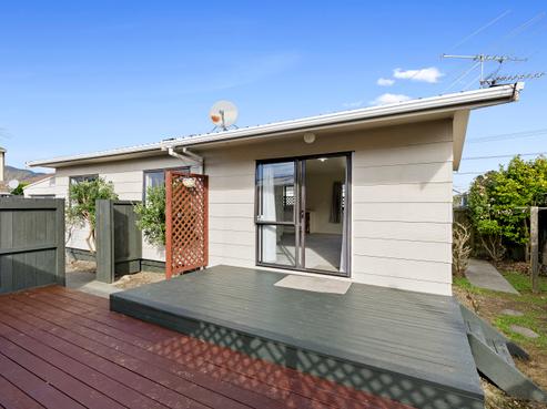 2/65 Wakefield Street, Alicetown
