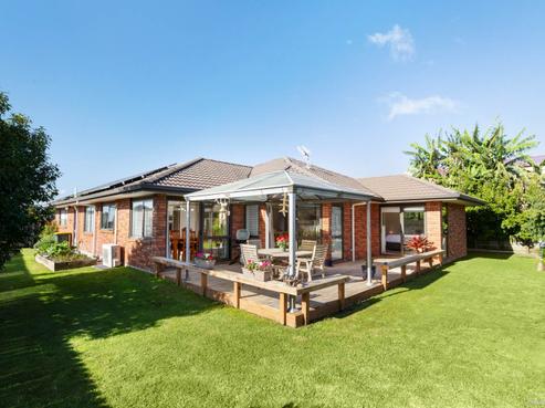 18 Wroxton Place, Waiuku