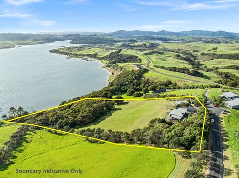 37 Pa Road, Kaiwaka