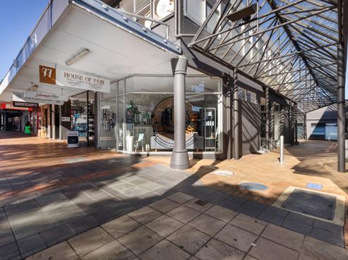 77 Devonport Road, Tauranga Central