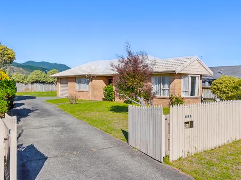 110 Makarini Street, Paraparaumu
