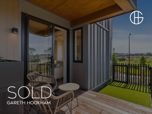 4/40 Waiparaheka Drive, Wainui