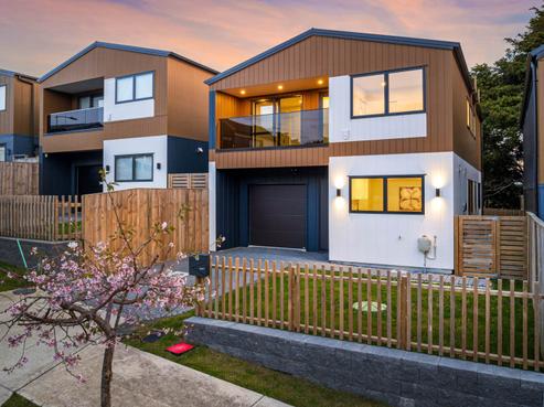 9 Pumau Place, Flat Bush