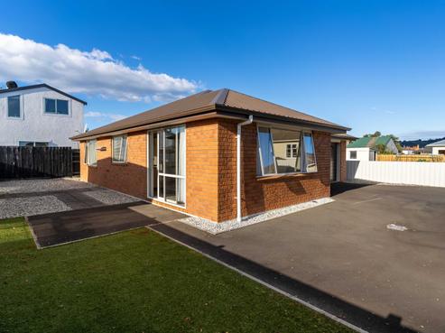 5A Montrose Street, Mosgiel