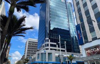 Spacious Work Place In Queen Street