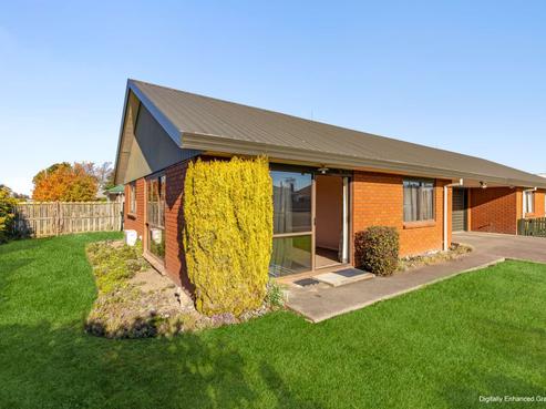 28 Brucefield Avenue, Netherby