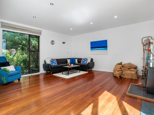 40 Lone Kauri Road, Karekare