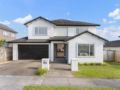12 Outlook Terrace, Silverdale