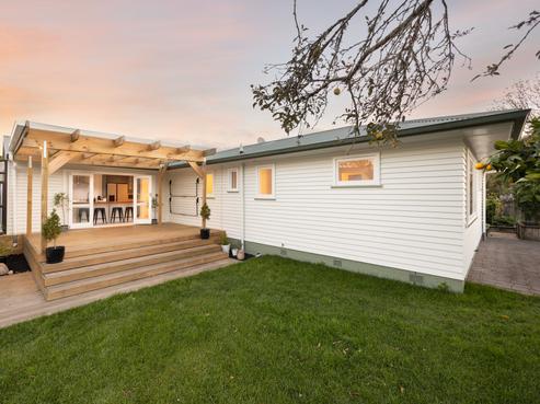 30 Knighton Road, Hillcrest