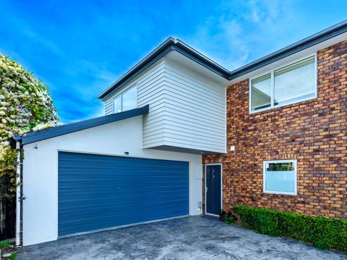 90D Huxley Street, Sydenham