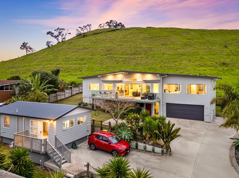 57 Taylor Road, Mangere Bridge