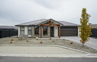 151 high Street, Leeston