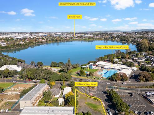 10 Basin View Lane, Panmure