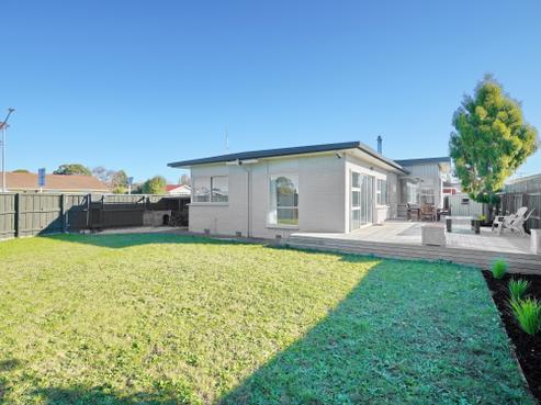 367 Main North Road, Redwood