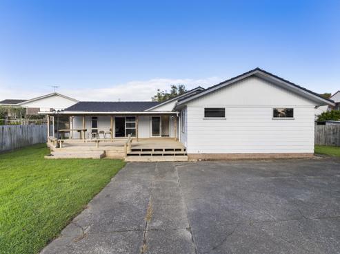 8 Suwyn Place, Weymouth