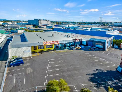 41 Portage Road, New Lynn