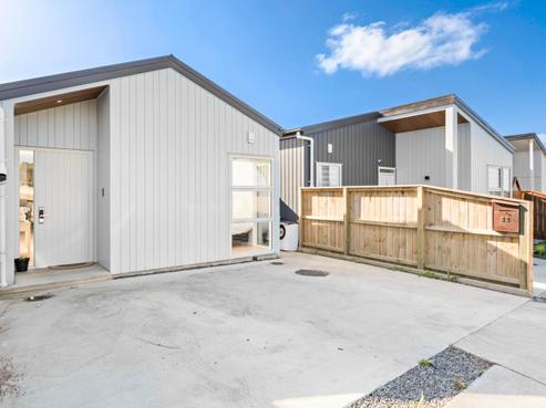 22 Puhikawa Street, Massey