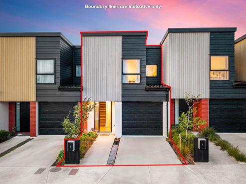 6 Shortfin Place, Flat Bush