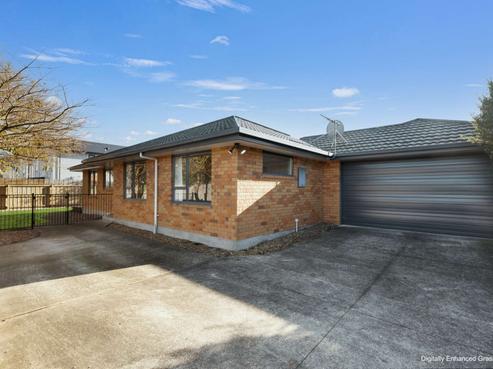 25F Parnwell Street, Burwood