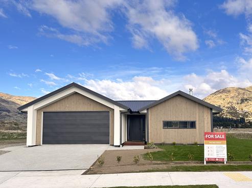 42 Deans Drive, Wanaka