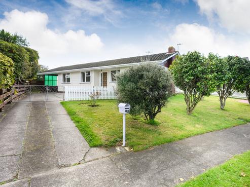 98 Apollo Parade, Milson