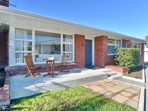 68 Wingate Street, Redwood