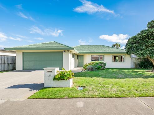 71 Awatea Avenue, Paraparaumu