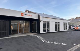 400m2* Contemporary Office in CBD