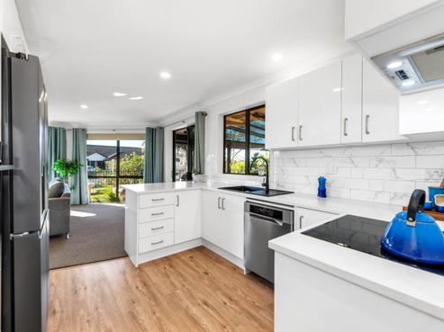 3A Araminta Place, Beachlands