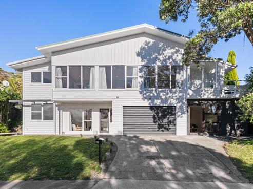 61 Churton Drive, Churton Park