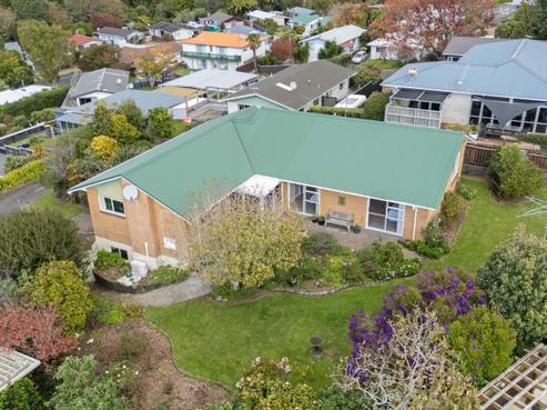 6C Fairview Place, Westown