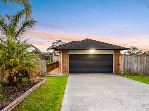 45 Bradnor Meadows Drive, Swanson