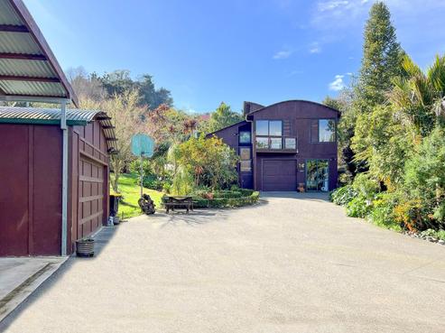 208 Mount View Road, Thames