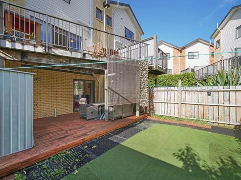 207/172 Mcleod Road, Te Atatu South