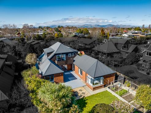 12 Patricia Place, Harewood