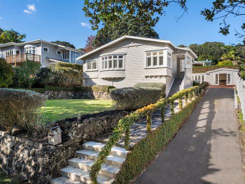 45 Weston Avenue, Mount Albert