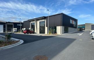 INTEREST FREE LEASE to OWN or Lease- your Choice!