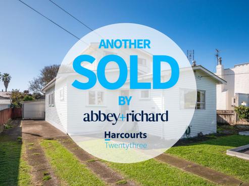 30 Cambourne Road, Sandringham