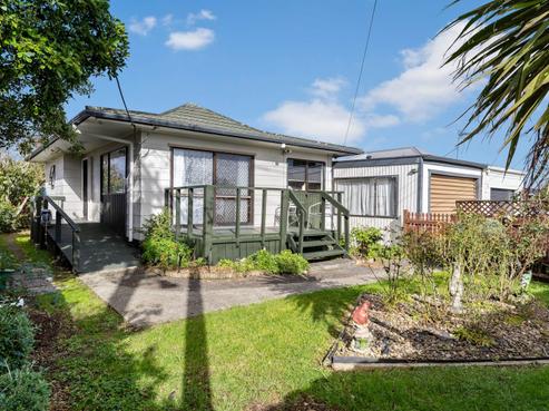1/128 Bruce Mclaren Road, Henderson