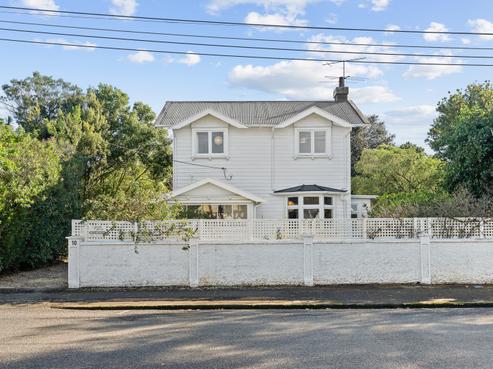 10 Wallace Street, Featherston