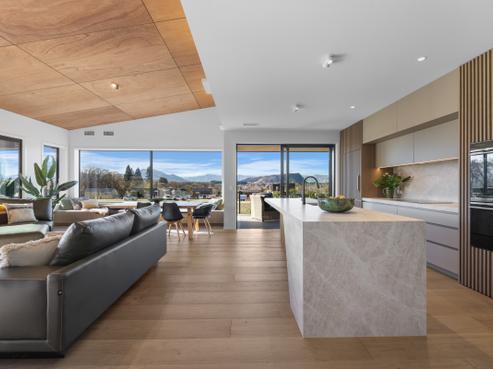 19 Glenbrae Crescent, Wanaka