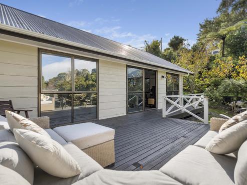 6B Spencer Place, Merrilands