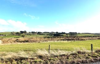 61 Clark Road, Bluff