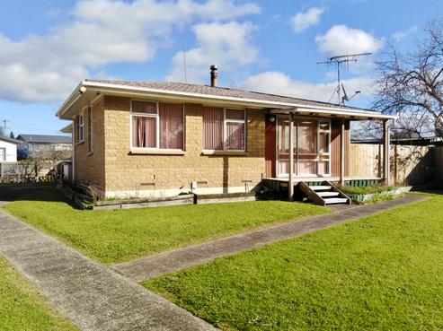 4 Connolly Place, Huntly