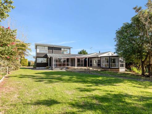 112 Hokio Sand Road, Hokio Beach